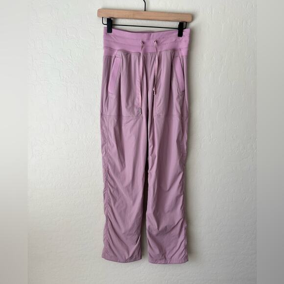 Lululemon LINED Dance Studio Mid-Rise jogger Pants
Rose Blush 4 - Picture 5 of 11